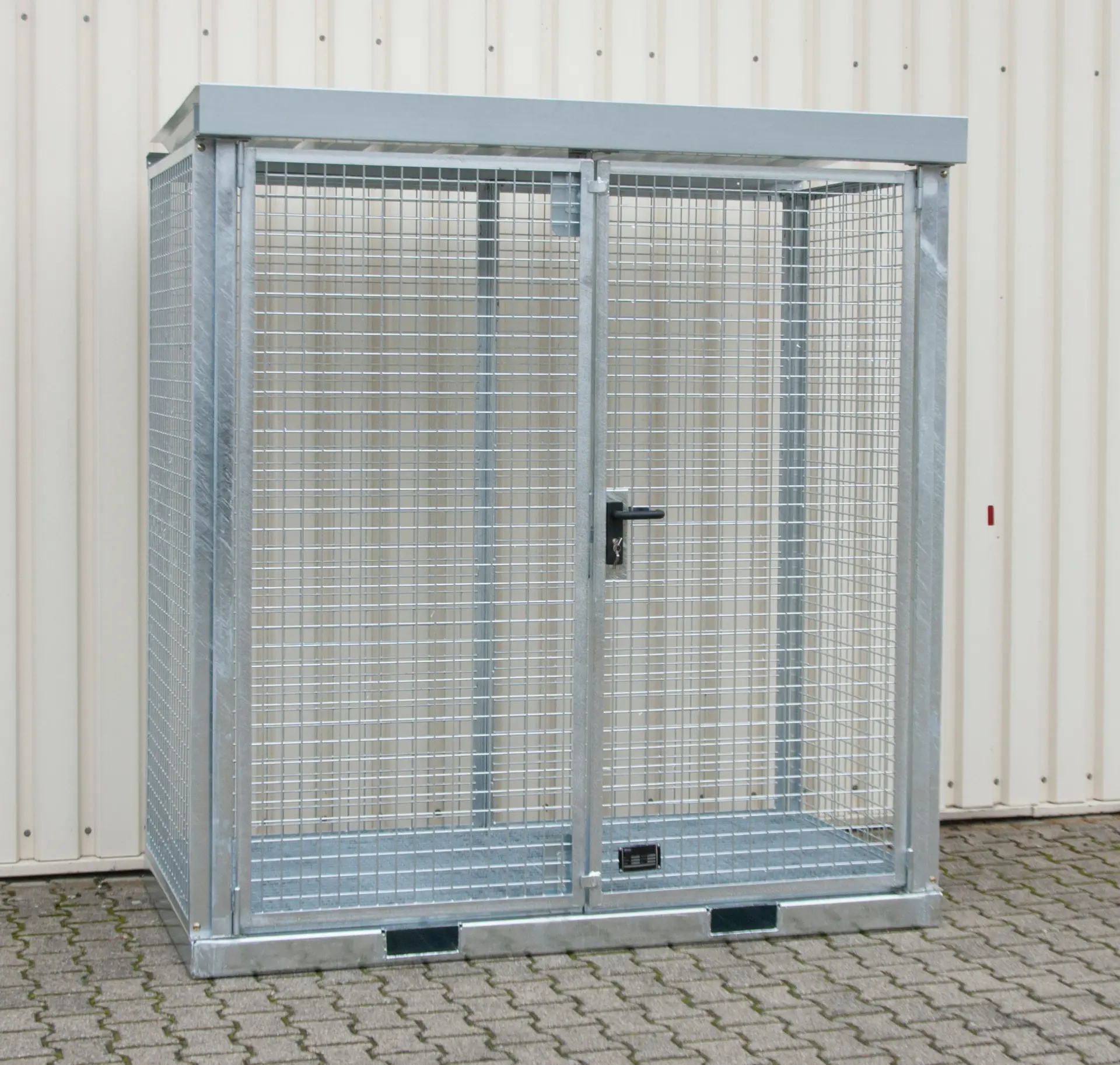 Gasflaschen-Container GFC-E/G M1, feuerverzinkt von BAUER Südlohn