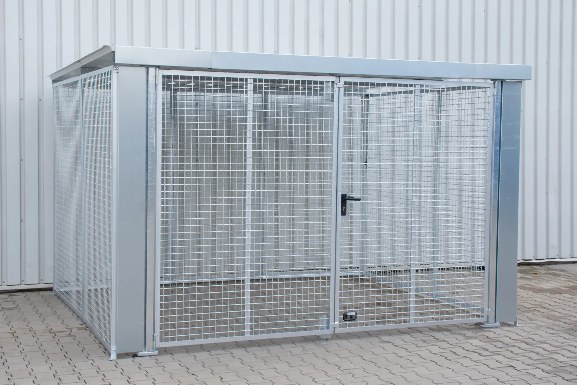 Gasflaschen-Container GFC-M6/D-DF, feuerverzinkt von BAUER Südlohn