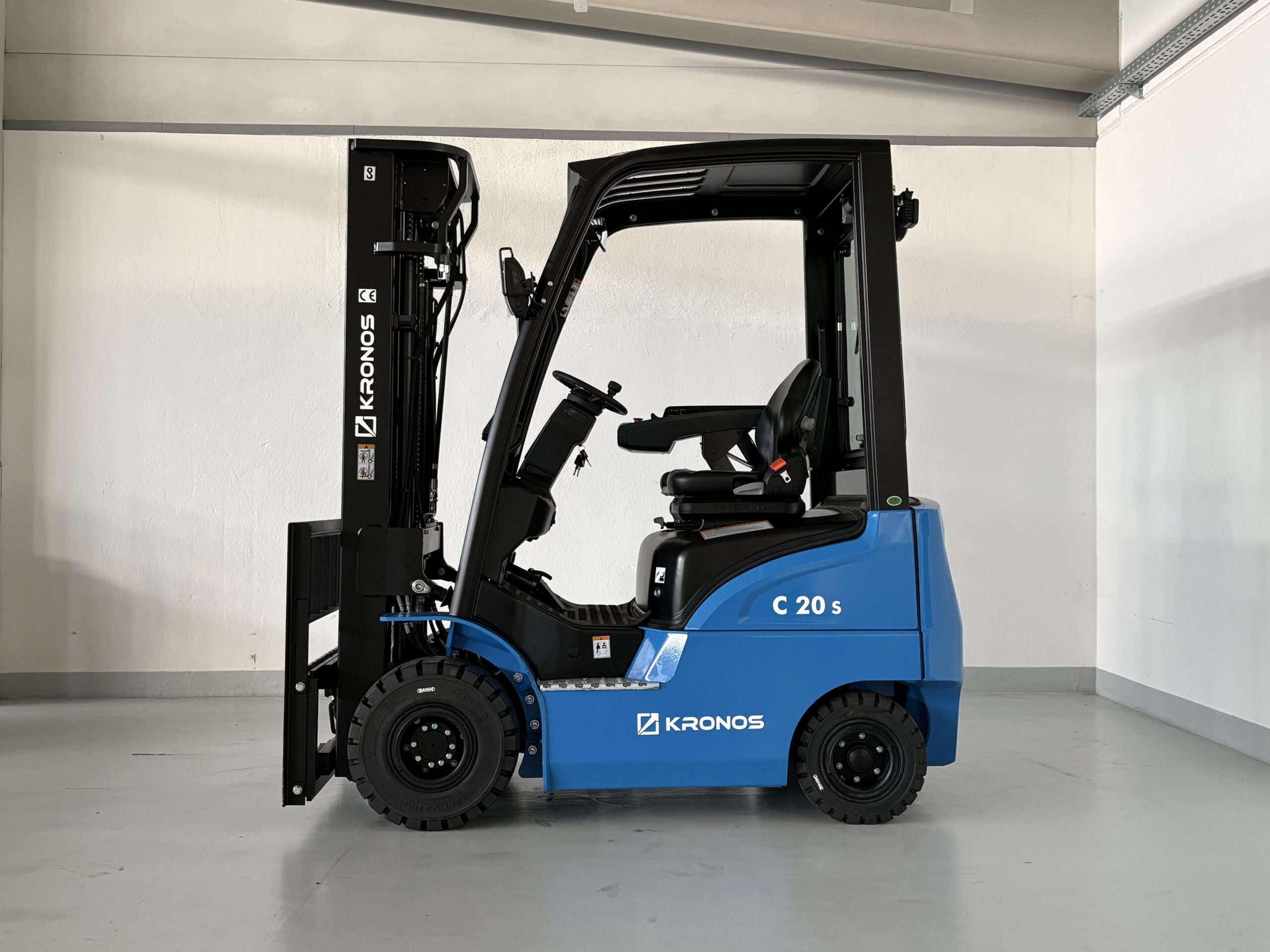 Lithium-Elektrostapler - 2,0 to. - KRONOS ES4C-S PRO 20 – Bild 4